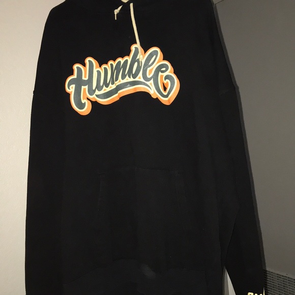 sweater hoodie humble